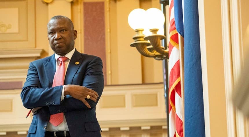 Virginia Democrats Rush to Appeals Court After Judge Blocks Redistricting Scheme