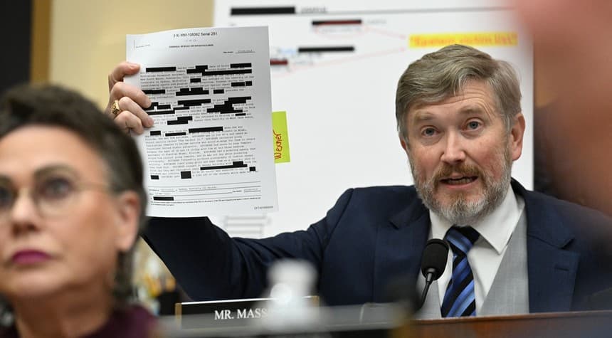 Attorney General Bondi Faces Bipartisan Criticism Over Epstein Document Release