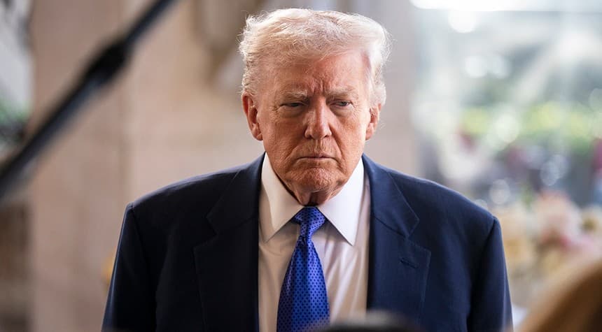 Trump Threatens Primary Challenges for Republicans Who Opposed His Tariff Policy